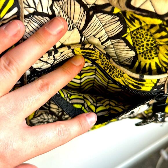 Vera Bradley Hipster Citron Floral Crossbody Purse with Wallet - Picture 5 of 12